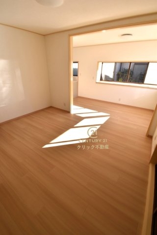 ひたちなか市笹野町3丁目　15-33