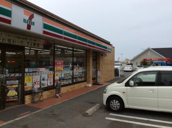 Cradlegarden　水戸市平須町　第8　3(セブンイレブン水戸東野町店)