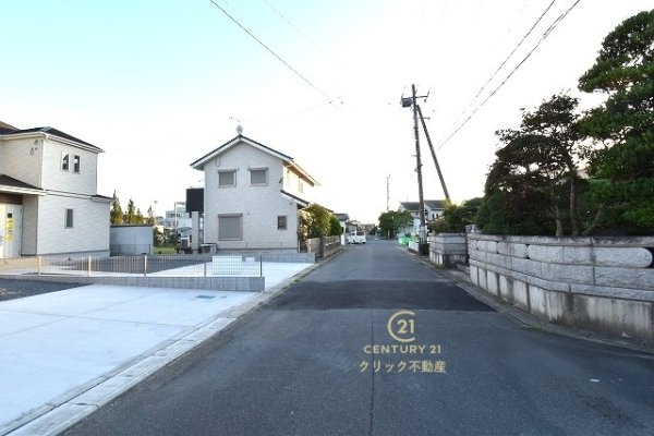 ハートフルタウン　ひたちなか市相金町33番　B