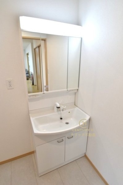 ハートフルタウン　ひたちなか市相金町33番　A