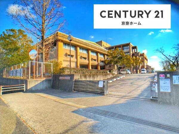大和郡山市下三橋町の中古一戸建て(大和郡山市立郡山東中学校)