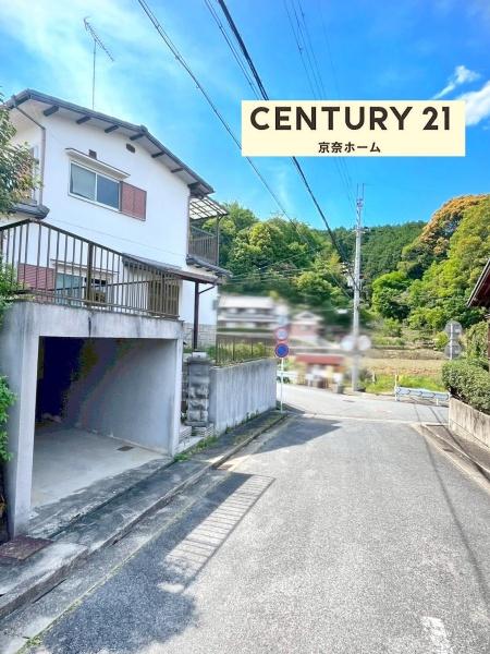 生駒郡平群町椿台３丁目の中古一戸建て