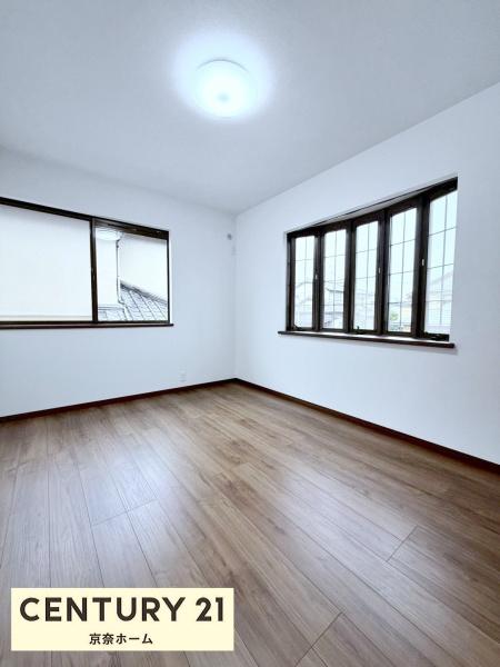 奈良市左京３丁目の中古一戸建て