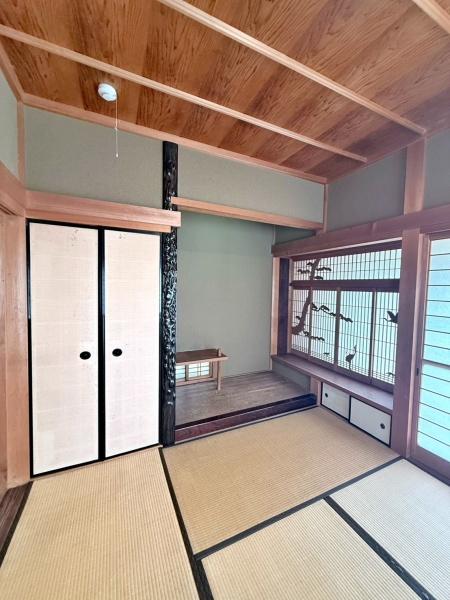 生駒郡斑鳩町龍田北１丁目の中古一戸建て