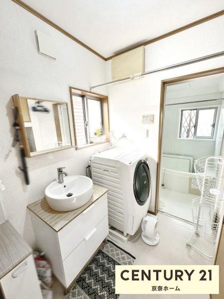 天理市櫟本町の中古一戸建て