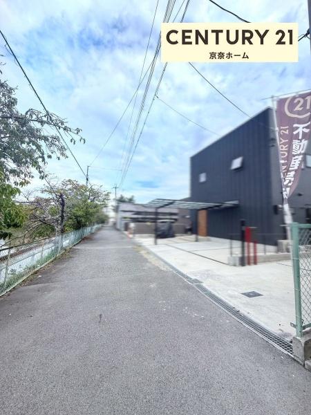 大和高田市東雲町の中古一戸建て