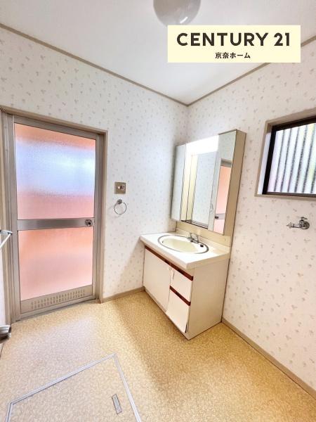 奈良市松陽台２丁目の中古一戸建て