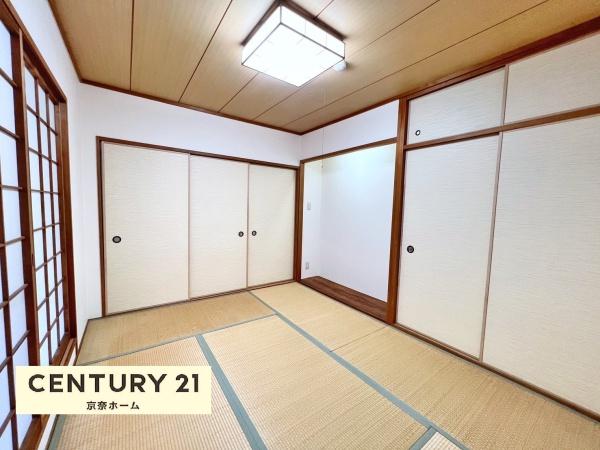 ロイヤルヒルズ富雄Ｆ棟