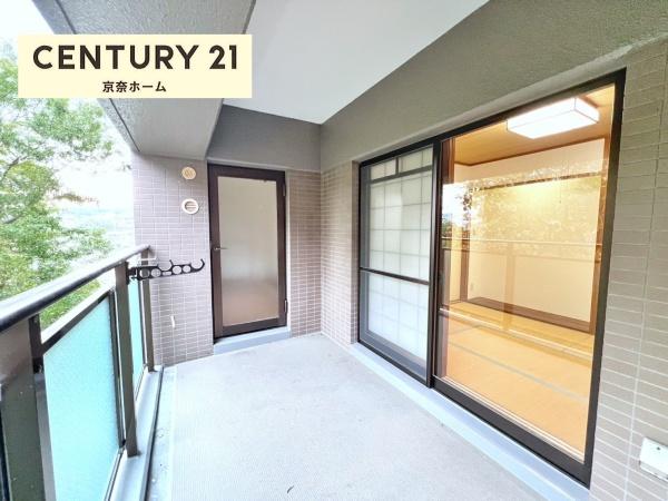 ロイヤルヒルズ富雄Ｆ棟