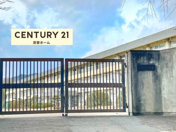 生駒郡斑鳩町法隆寺北2丁目の中古一戸建て(斑鳩町立斑鳩中学校)