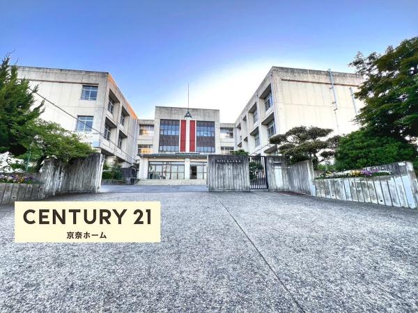 御所市大字南郷の中古一戸建て(御所市立葛上中学校)