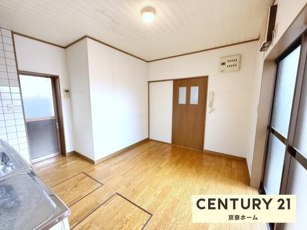 奈良市四条大路３丁目の中古一戸建て