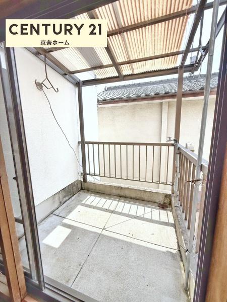 城陽市寺田正道の中古一戸建て(バルコニー)