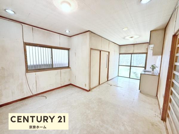 城陽市寺田正道の中古一戸建て(リビング)