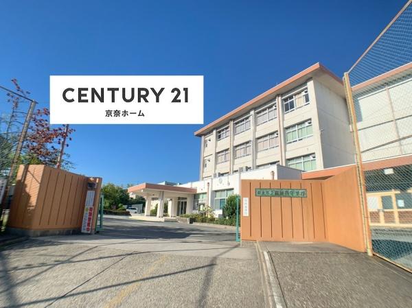 奈良市中町の中古一戸建て(奈良市立富雄南中学校)