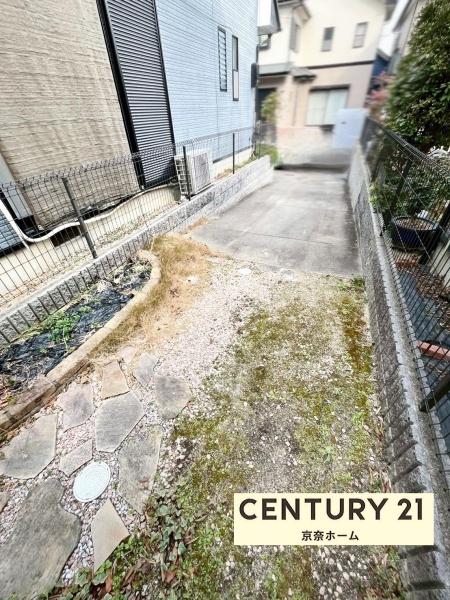 京田辺市薪狼谷の中古一戸建て
