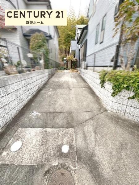 京田辺市薪狼谷の中古一戸建て