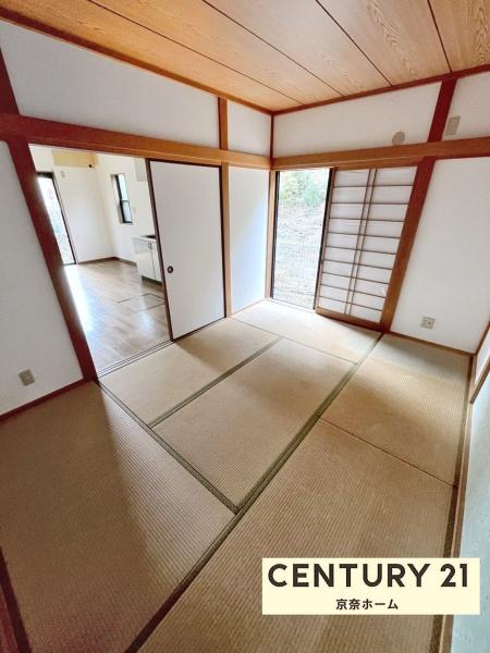 京田辺市薪狼谷の中古一戸建て