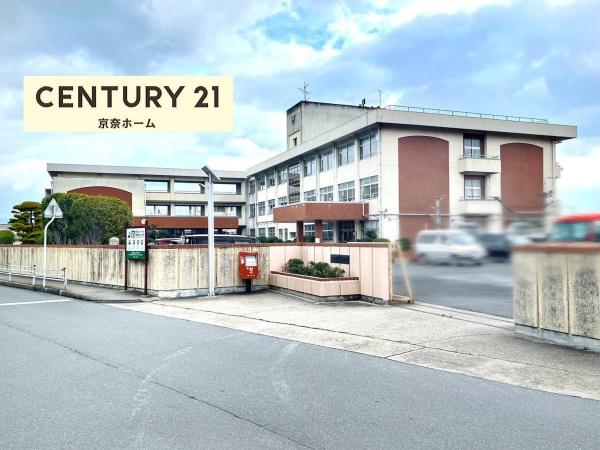 生駒郡斑鳩町興留東１丁目の中古一戸建て(斑鳩町立斑鳩東小学校)