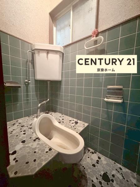 生駒郡斑鳩町興留東１丁目の中古一戸建て