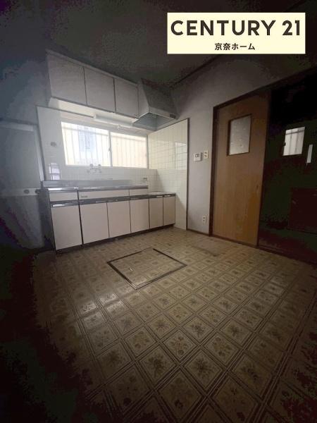 生駒郡斑鳩町興留東１丁目の中古一戸建て