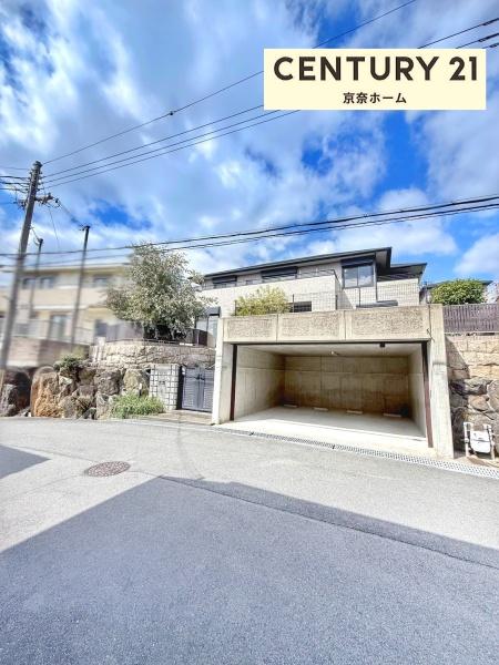 奈良市富雄北２丁目の中古一戸建て