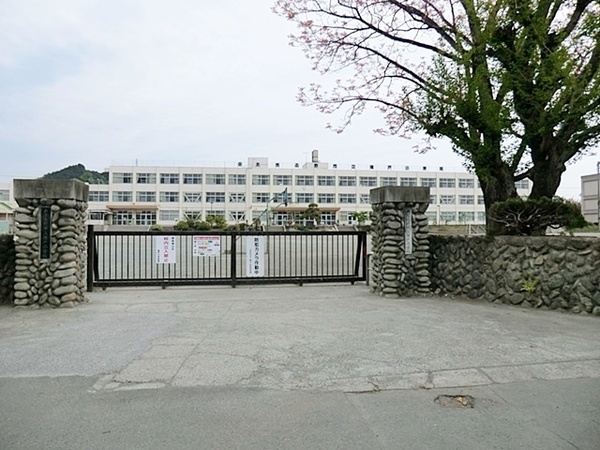 あきる野市伊奈 新築分譲住宅 4号棟【全10棟)(あきる野市立増戸小学校)