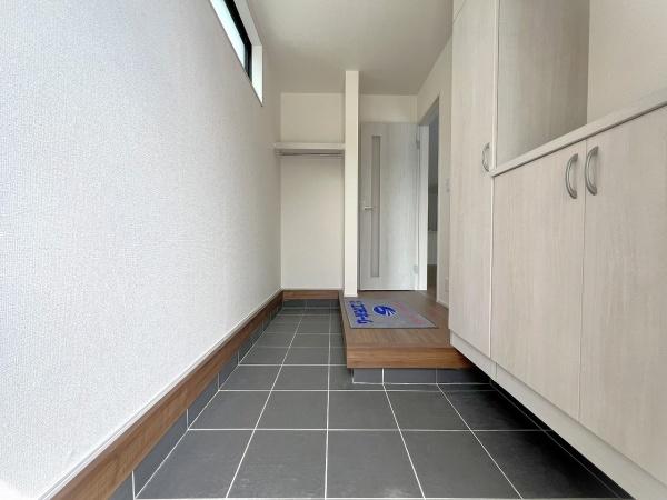 あきる野市伊奈　第２　新築分譲住宅　2号棟【全3棟】
