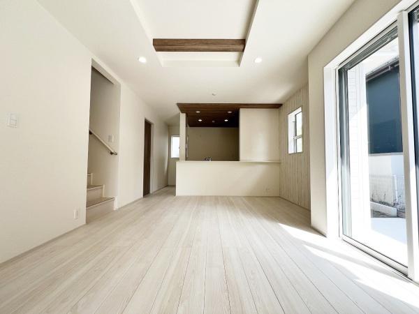 昭島市宮沢町　新築分譲住宅　１号棟【全２棟】