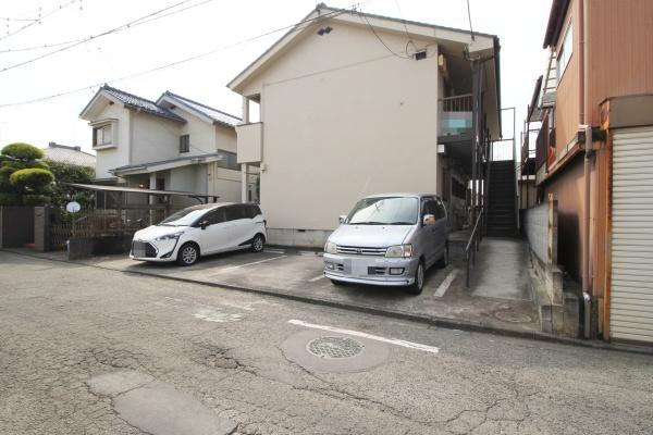 メゾンカワムラ