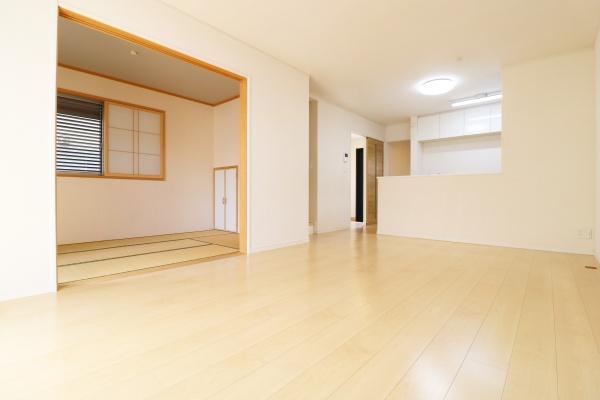 昭島市中神町１丁目の中古一戸建て