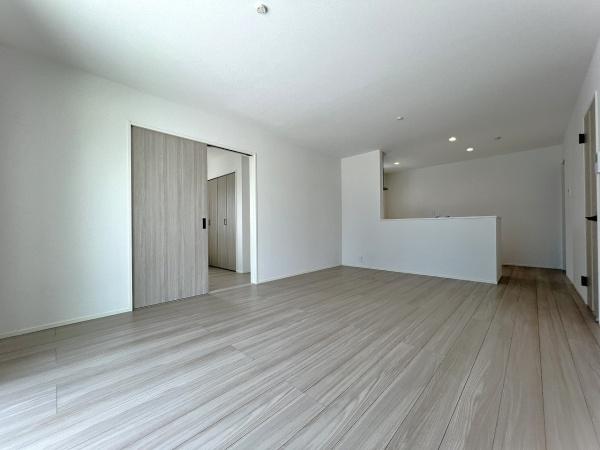 日野市百草23-1期　新築分譲住宅　1号棟【全3棟】