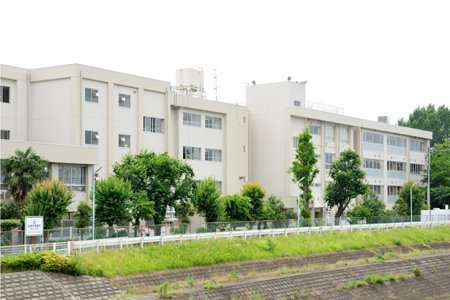 多摩市連光寺1丁目の中古一戸建て(多摩市立連光寺小学校)