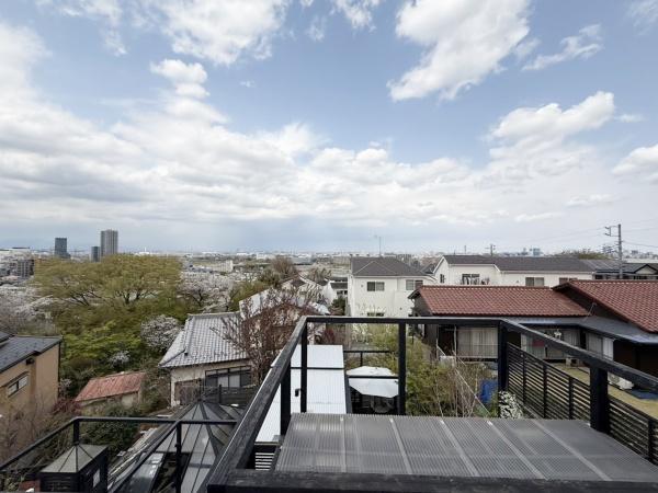 多摩市連光寺１丁目の中古一戸建て