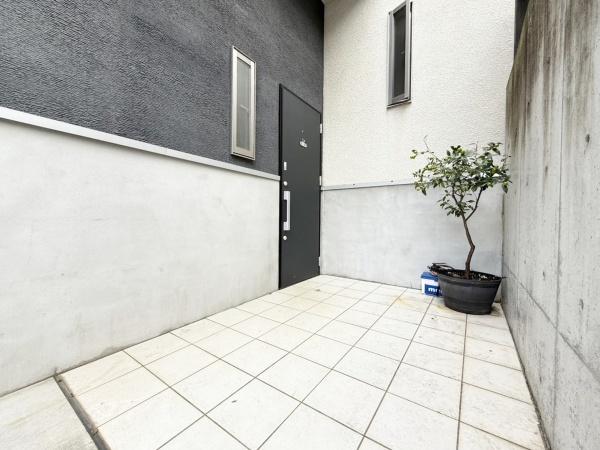 多摩市連光寺1丁目　中古戸建