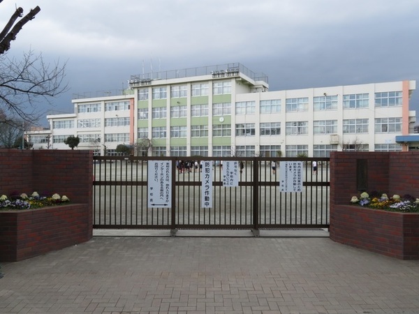福生市武蔵野台１丁目の中古一戸建て(福生市立福生第六小学校)