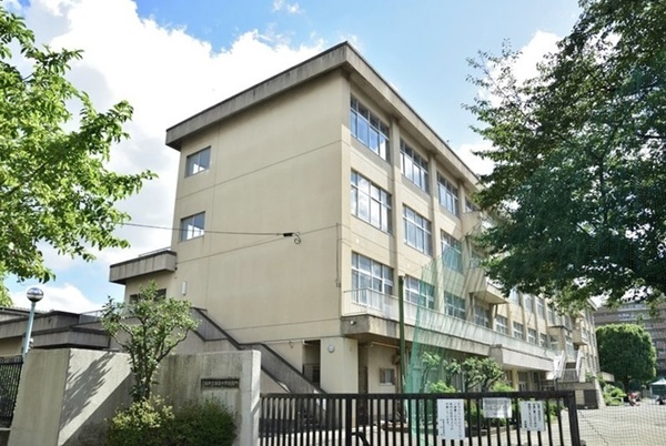 昭島市武蔵野 1期 新築分譲住宅 5号棟【全5棟】(昭島市立瑞雲中学校)