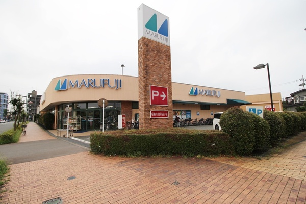 昭島市緑町3丁目　2期　新築分譲住宅　全1棟(マルフジ昭島市役所通り店)