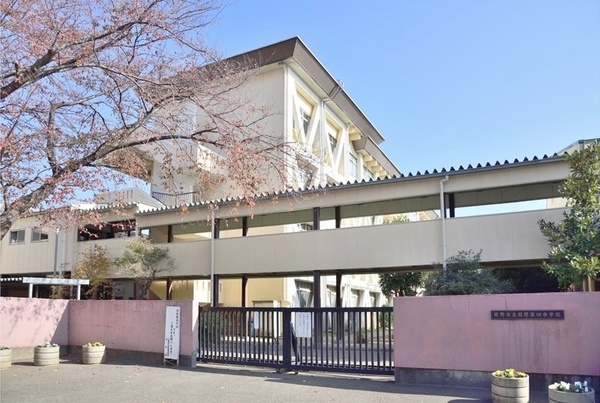 日野市西平山5丁目　3期　新築分譲住宅　1号棟【全2棟】(日野市立日野第四中学校)