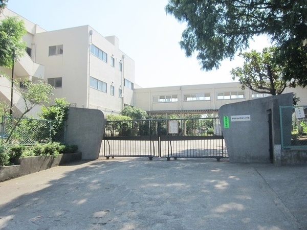 日野市旭が丘1丁目　第4　新築分譲住宅　2号棟【全3棟】(日野市立日野第六小学校)