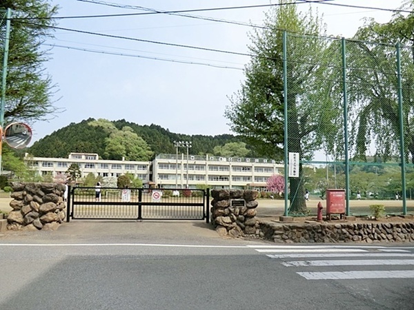 あきる野市五日市　第10　新築分譲住宅　4号棟【全4棟】(あきる野市立五日市中学校)