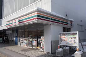 コモドム円山　3階(セブンイレブン札幌円山公園駅店)