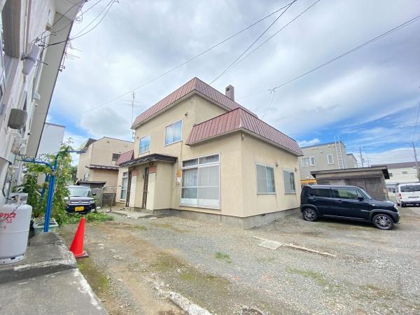 北区新琴似6条10丁目　一棟二戸