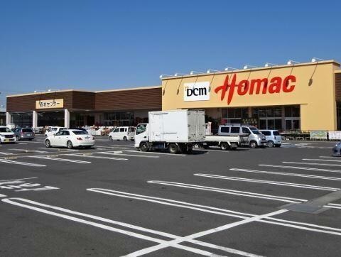 ロジェ山の手通り(DCM西野店)