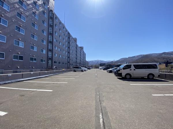 ロジェ山の手通り