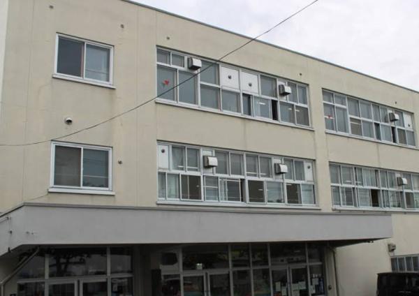 札幌市豊平区福住二条10丁目の中古一戸建て(札幌市立西岡小学校)