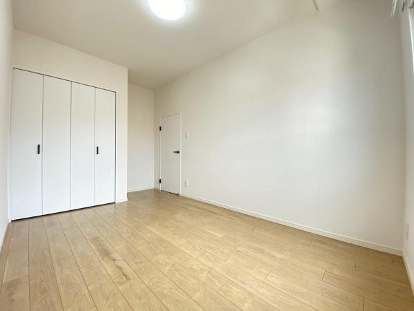 ロピア西町3階