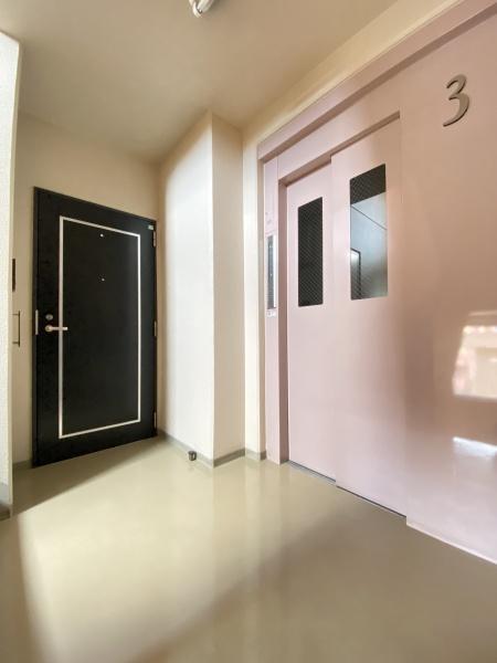 ロピア西町3階