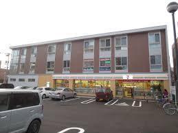 プリンスハイツ南17条(セブンイレブン札幌南16条店)