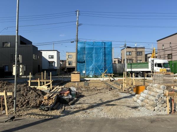 八軒7条西2丁目　新築戸建